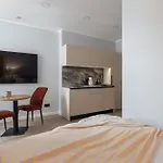Perfectly Located Old Town Studio